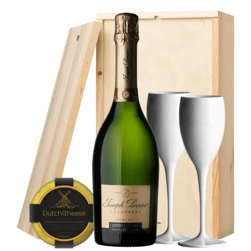 Champagne Cuvee Royale Demi-Sec | Wijn & Kaas Cadeau van SayCheeseToday